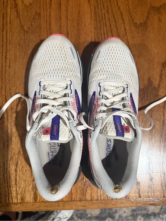 Brooks Shoes - Brooks White Running Shoes with Pink and Purple Accents